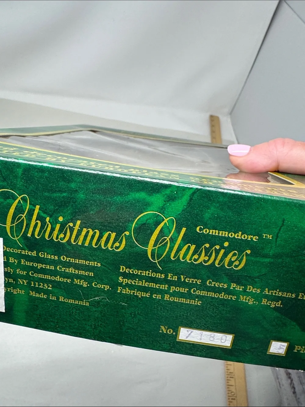 COMMODORE CHRISTMAS CLASSICS TEARDROP ORNAMENTES HAND DECORATED GLASS